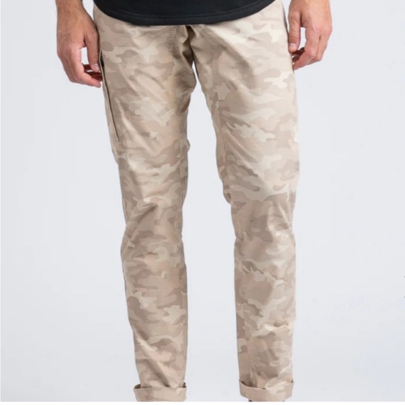 Bylt Weekender Pants (aka Bylt Pants), Desert Camo, Size Small NWOT, like-new - Picture 2 of 9